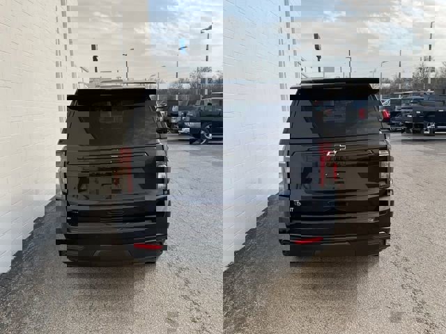 Used 2023 Chevrolet Tahoe Z71 w/ Luxury Package image 7