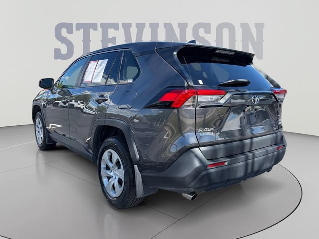 Certified 2023 Toyota RAV4 LE AWD/4WD image 3