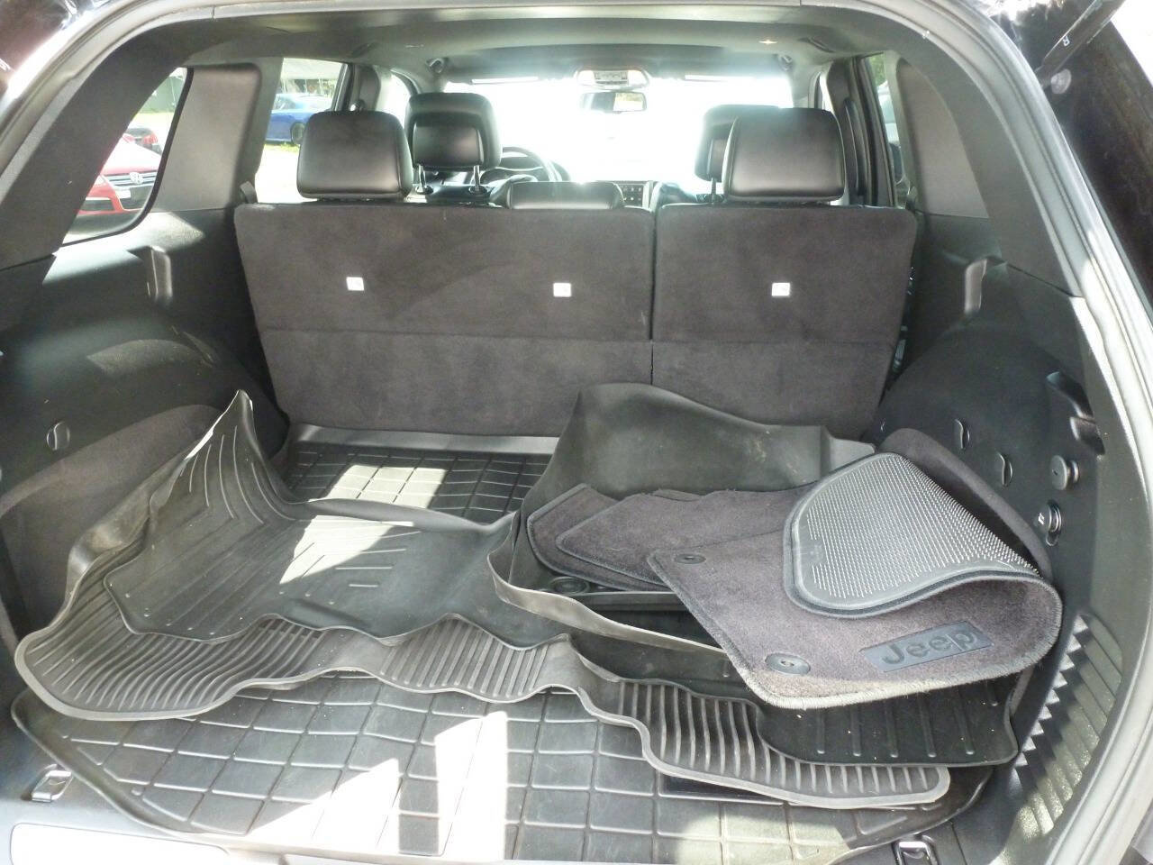Used 2016 Jeep Grand Cherokee Limited RWD image 33