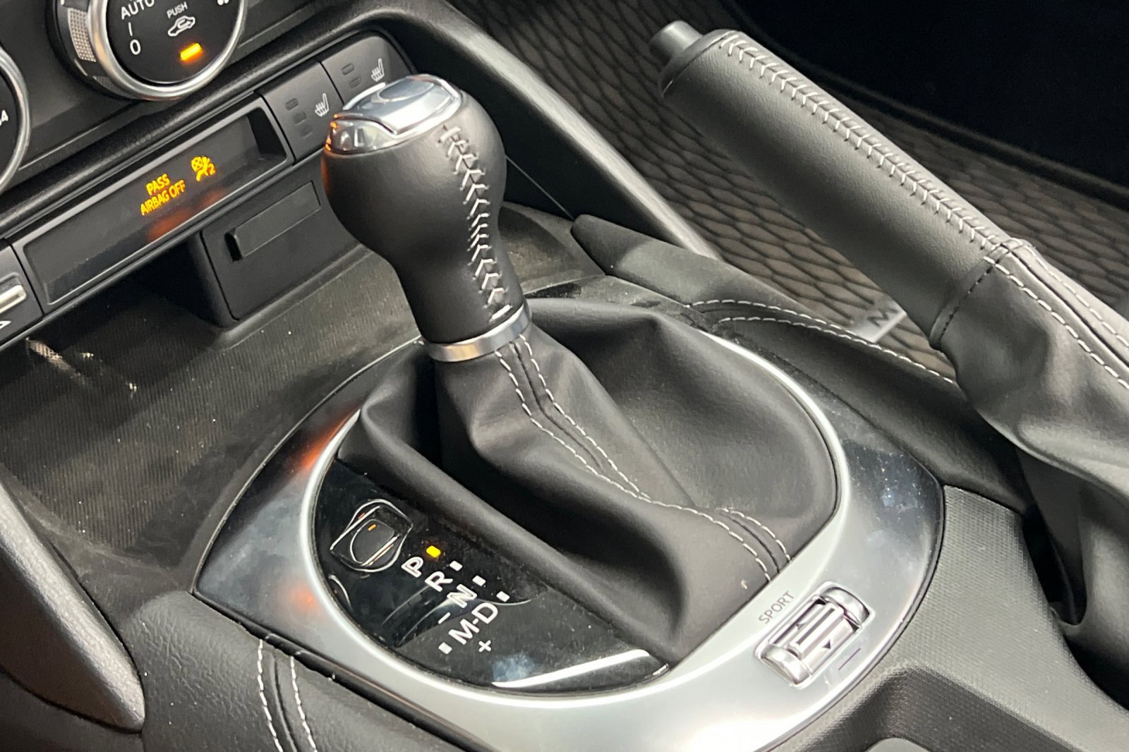 Used 2024 MAZDA MX-5 Miata RF Grand Touring w/ Weather Package image 17