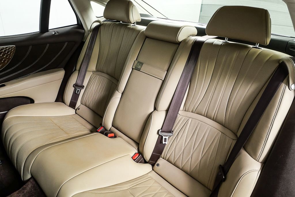 Used 2020 Lexus LS 500 AWD w/ Interior Upgrade Package image 19