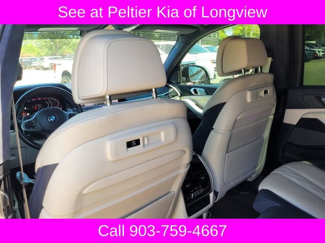 Used 2019 BMW X7 xDrive40i w/ Premium Package AWD/4WD image 21