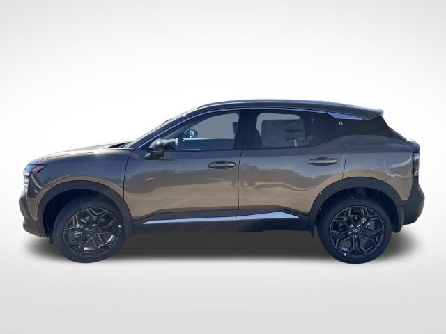 New 2027 Nissan Kicks SR FWD image 5