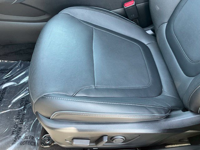 Used 2024 Hyundai Santa Cruz Limited AWD/4WD image 16