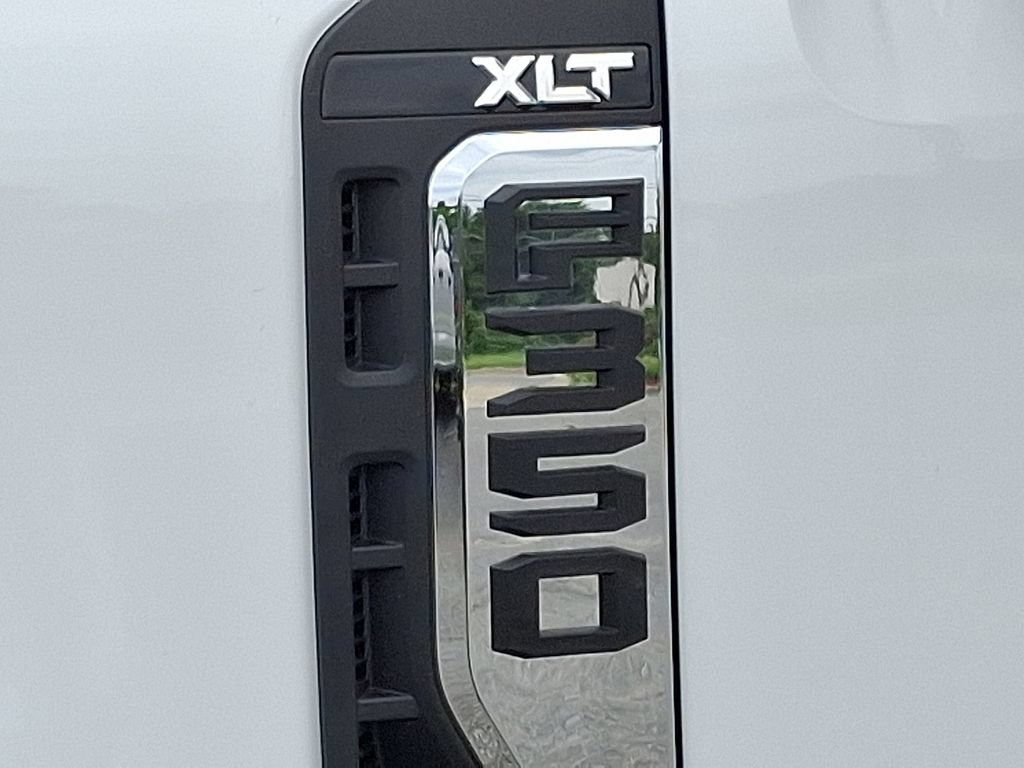New 2025 Ford F350 XLT AWD/4WD image 13