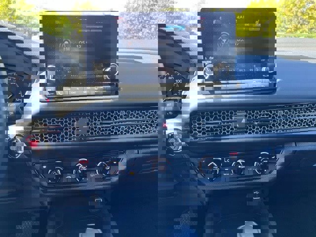 Used 2025 Honda HR-V Sport image 7