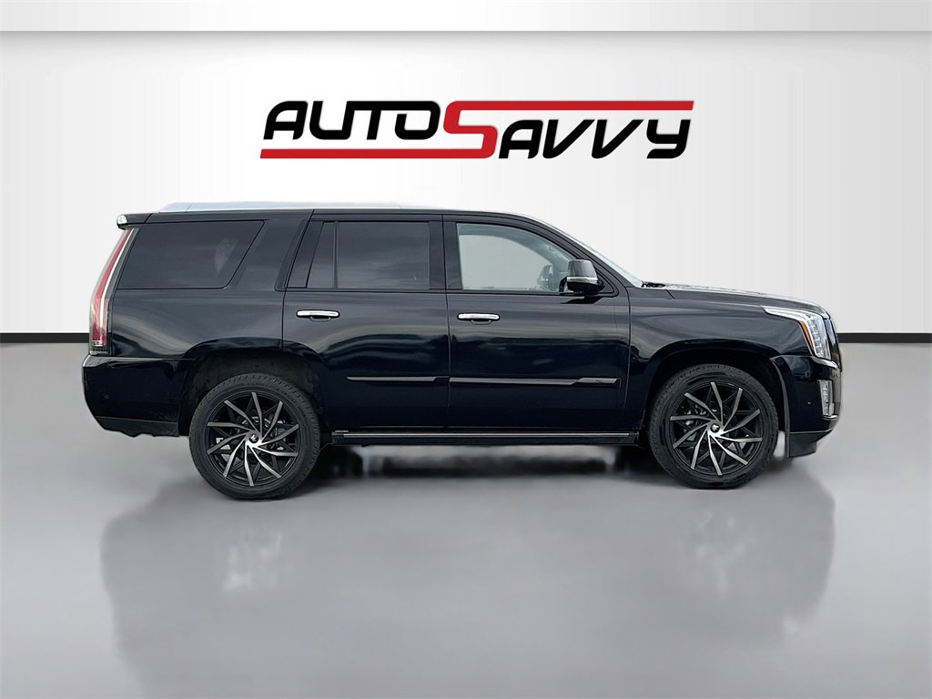 Used 2020 Cadillac Escalade Premium Luxury w/ Escalade Sport Edition image 8