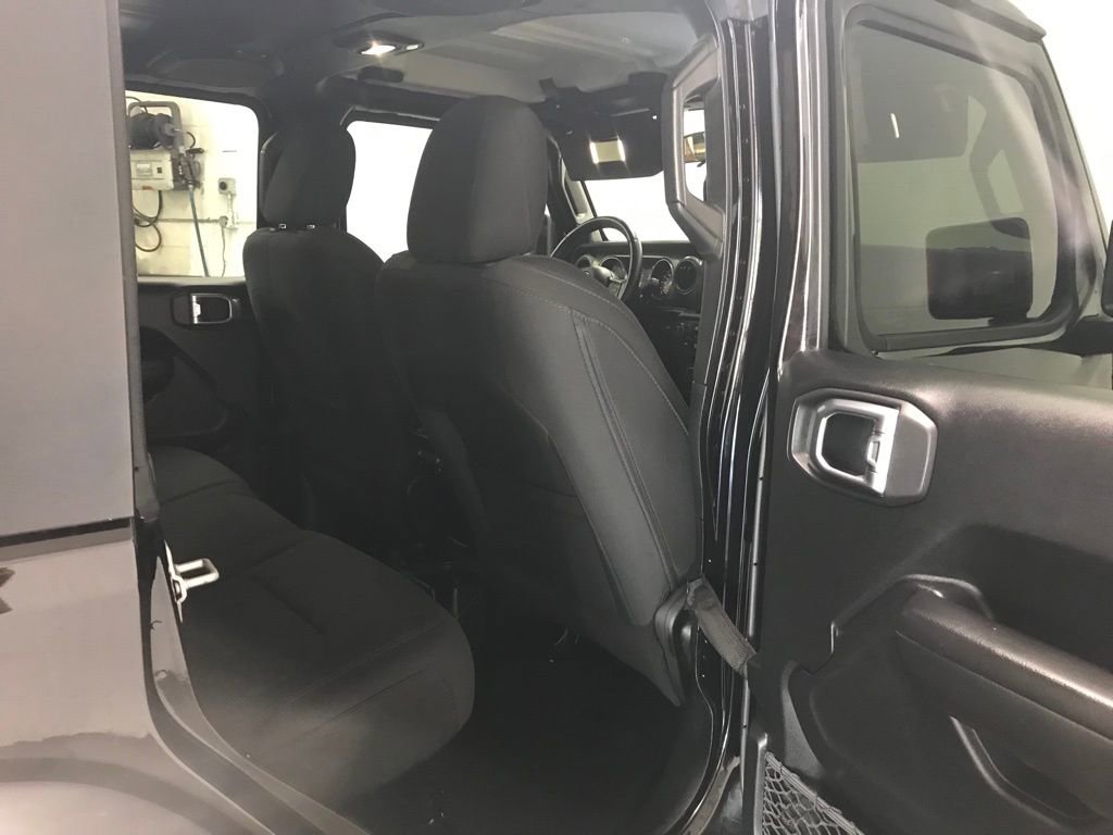 Used 2018 Jeep Wrangler Unlimited Sport S image 30