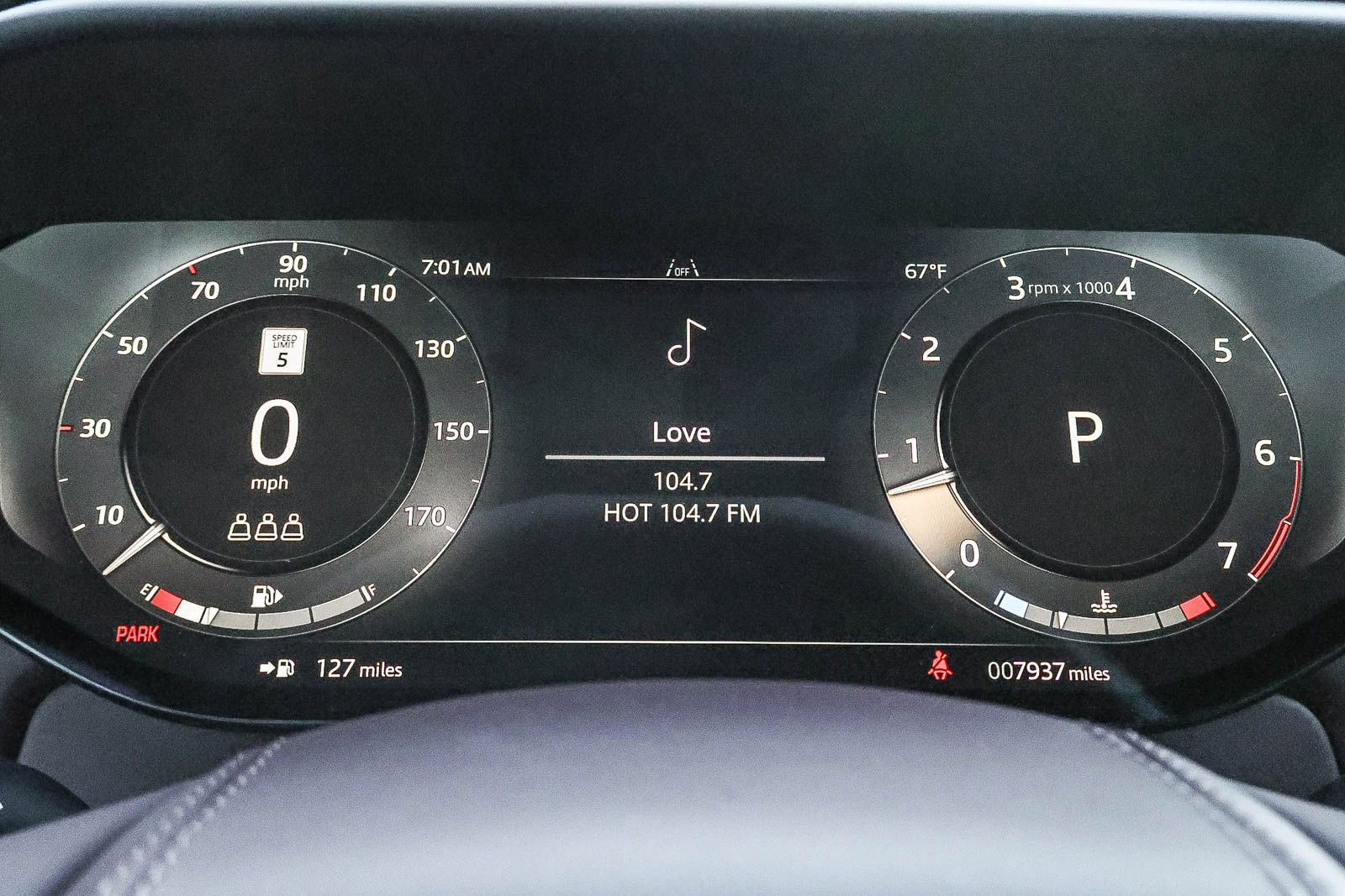 Used 2025 Land Rover Range Rover Sport Dynamic SE AWD/4WD image 33