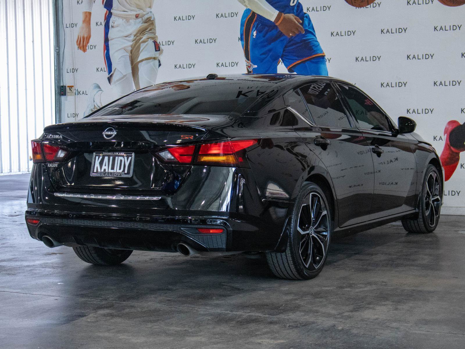 Used 2023 Nissan Altima 2.5 SR w/ SR Premium Package image 26