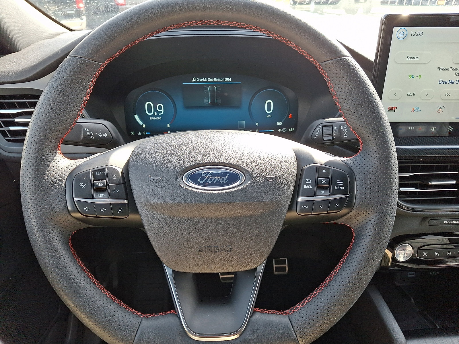 Certified 2023 Ford Escape ST-Line Elite w/ Premium Technology Package image 26