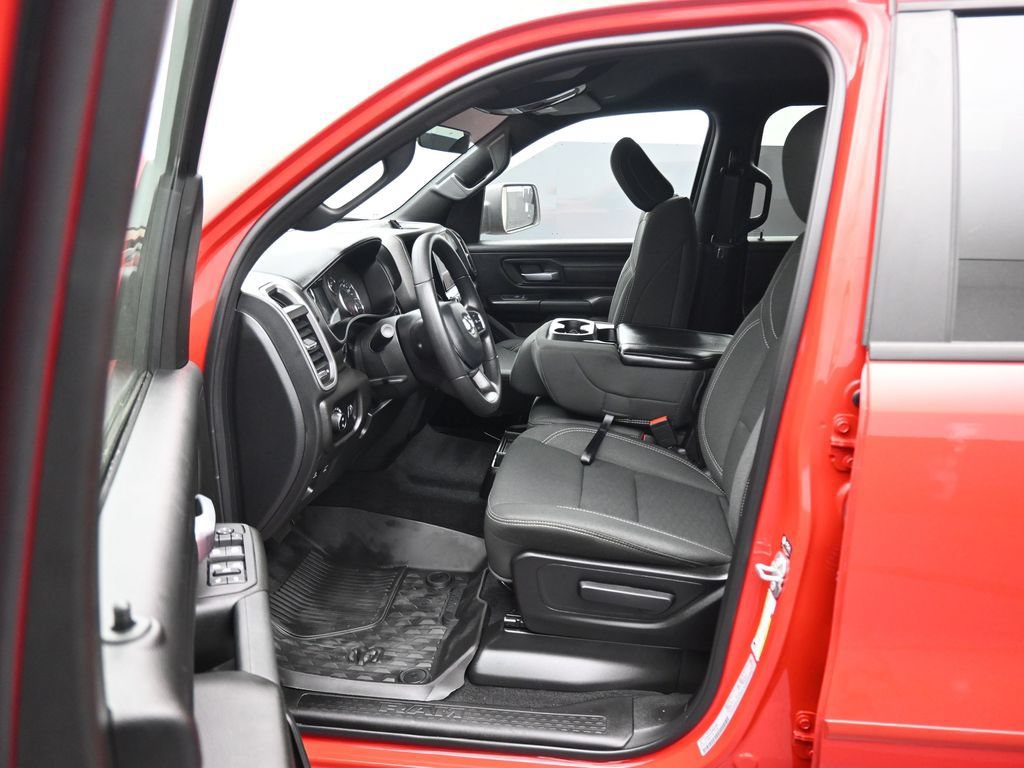 Used 2025 RAM 1500 Tradesman w/ Night Edition AWD/4WD image 11