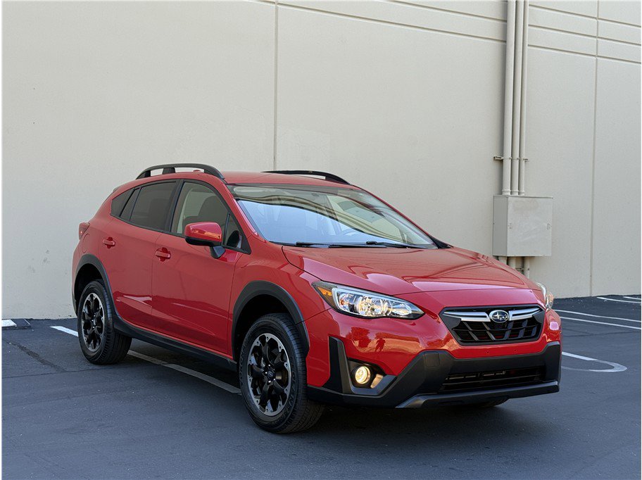 Used 2022 Subaru Crosstrek 2.0i Premium AWD/4WD image 3
