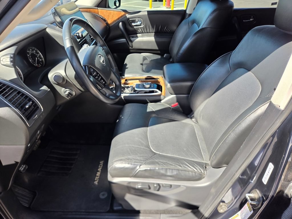 Used 2022 Nissan Armada SL w/ Captain's Chairs Package AWD/4WD image 13