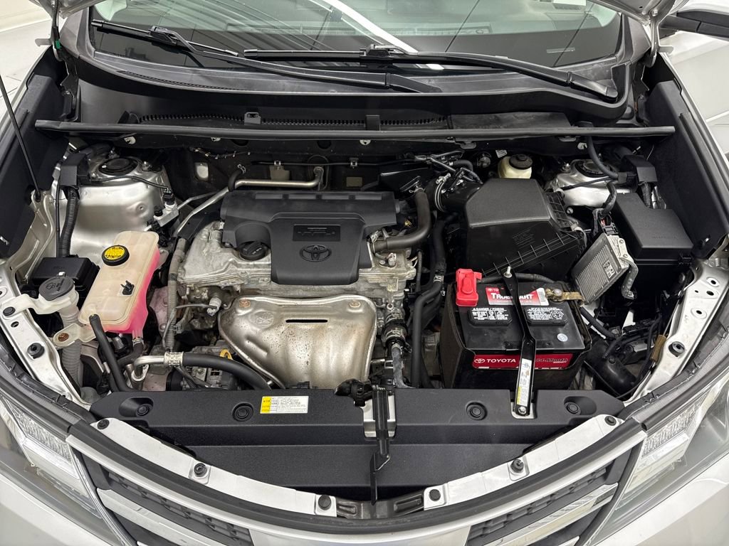 Used 2015 Toyota RAV4 Limited w/ Technology Package image 10