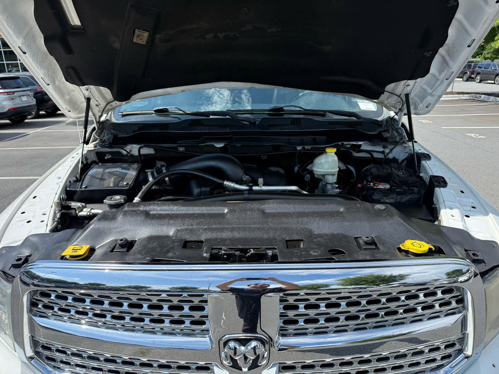 Used 2015 RAM 1500 Laramie w/ Convenience Group AWD/4WD image 30