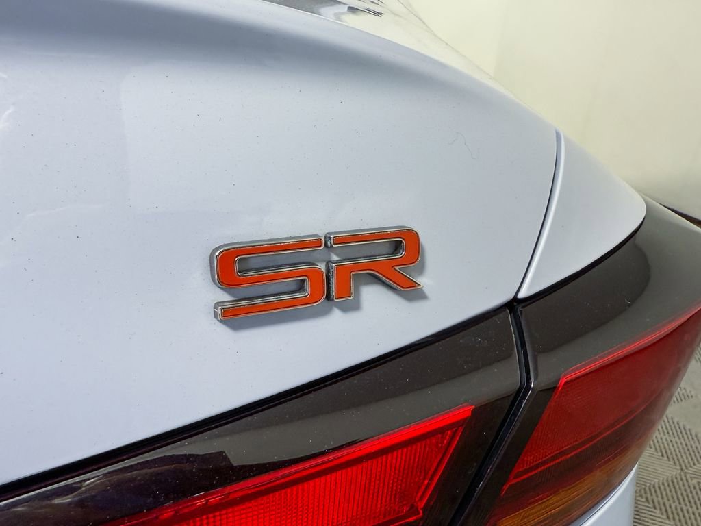 Certified 2024 Nissan Altima 2.5 SR image 10