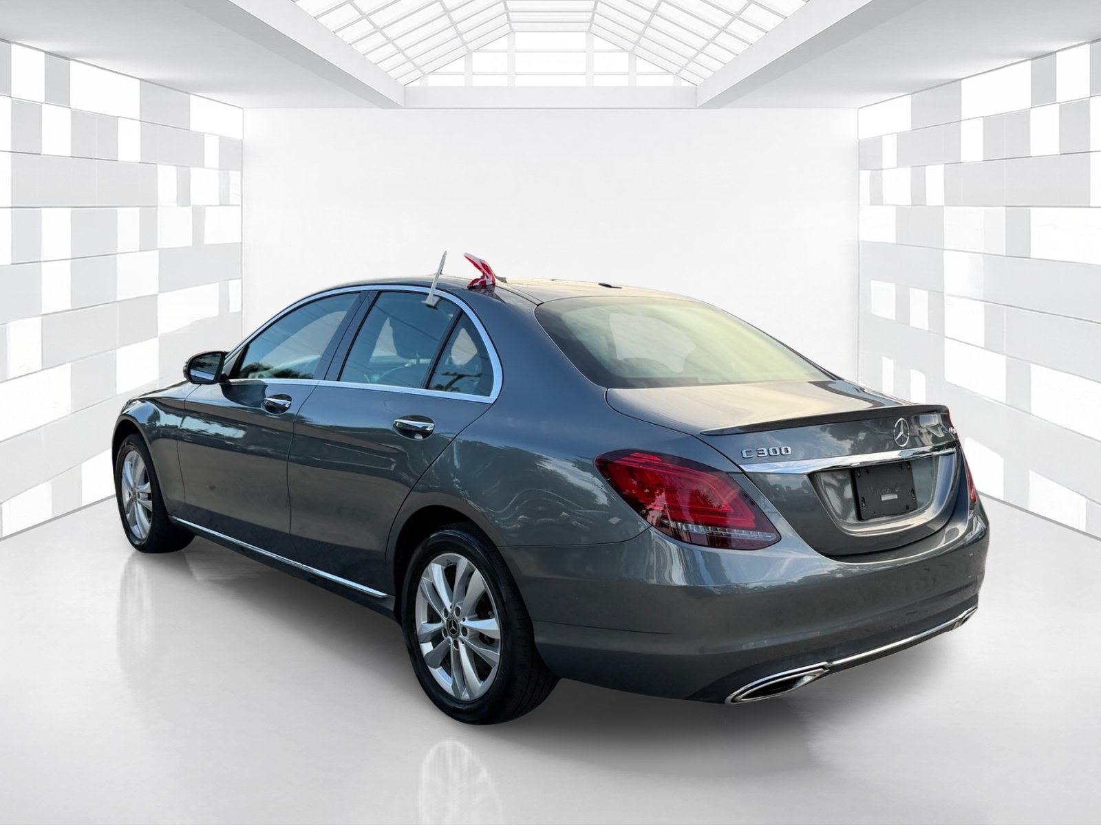 Used 2019 Mercedes-Benz C 300 4MATIC Sedan image 5