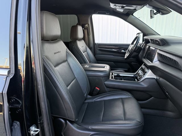 Used 2022 GMC Yukon XL Denali image 31