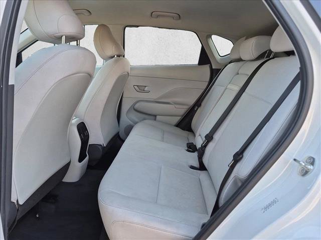 Used 2024 Hyundai Kona SEL FWD image 18