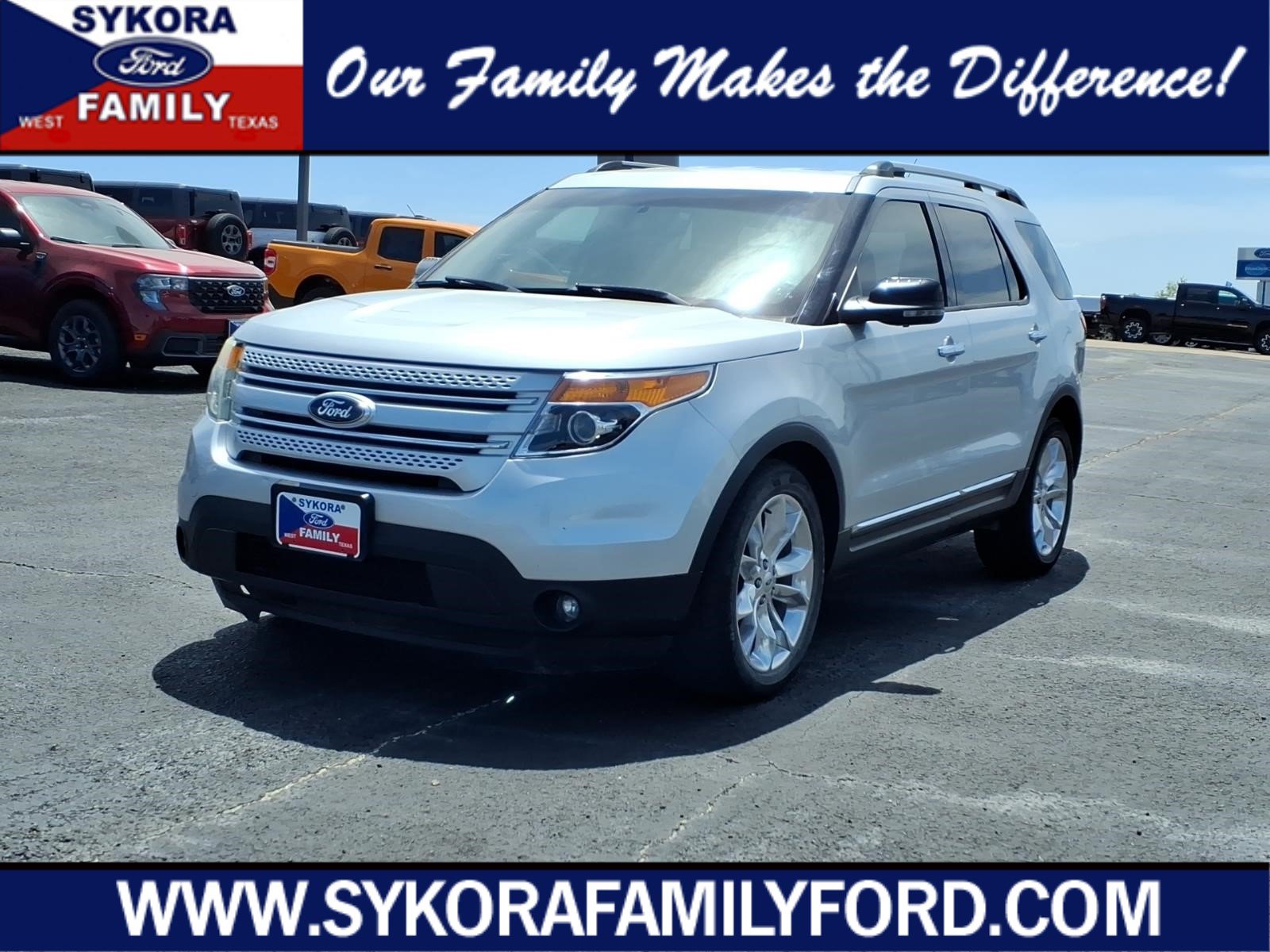 Used 2013 Ford Explorer XLT FWD image 1