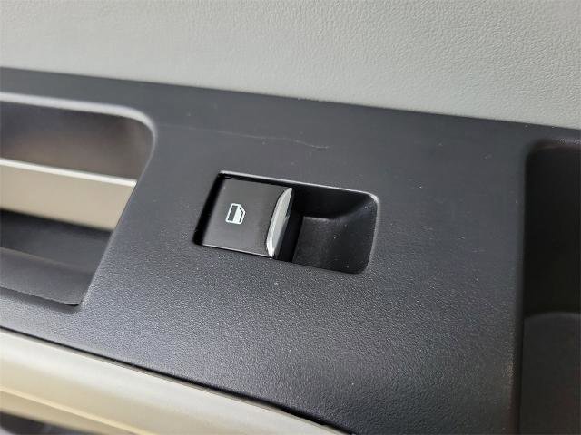 Certified 2021 Ford Explorer XLT w/ Equipment Group 202A image 17