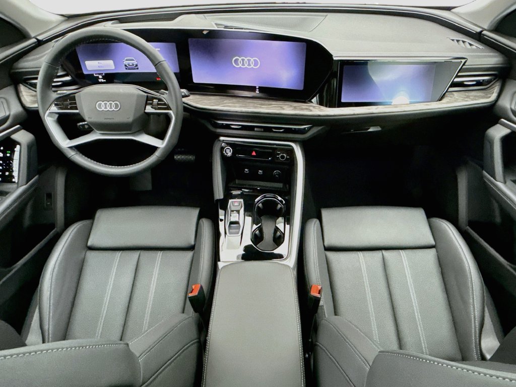 New 2026 Audi Q5 Premium AWD/4WD image 14
