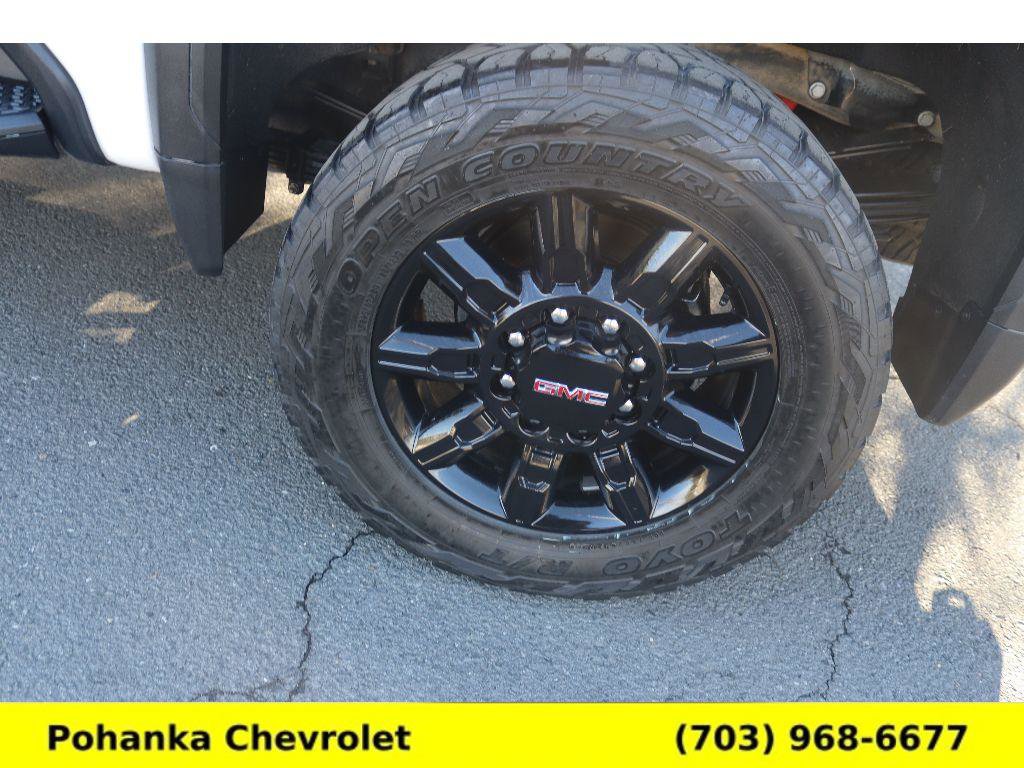 Used 2024 GMC Sierra 3500 AT4 w/ AT4 Premium Plus Package image 32