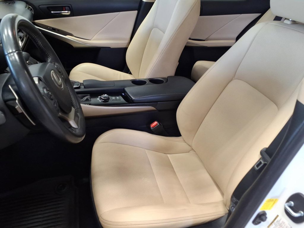 Used 2014 Lexus IS 250 w/ Navigation Package image 19