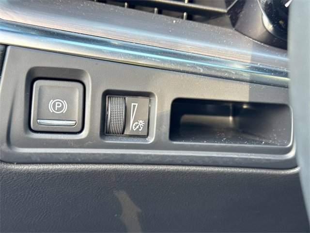 New 2025 Cadillac XT5 Luxury w/ LPO, Floor Liner Package image 27