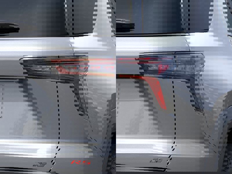 New 2026 Chevrolet Equinox RS w/ Convenience Package III image 11