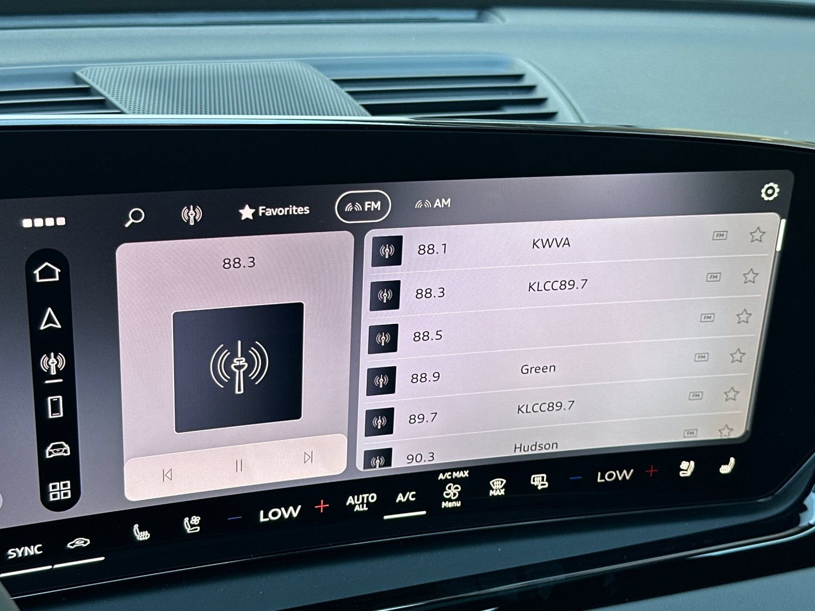 New 2026 Audi A6 Premium Plus AWD/4WD image 16