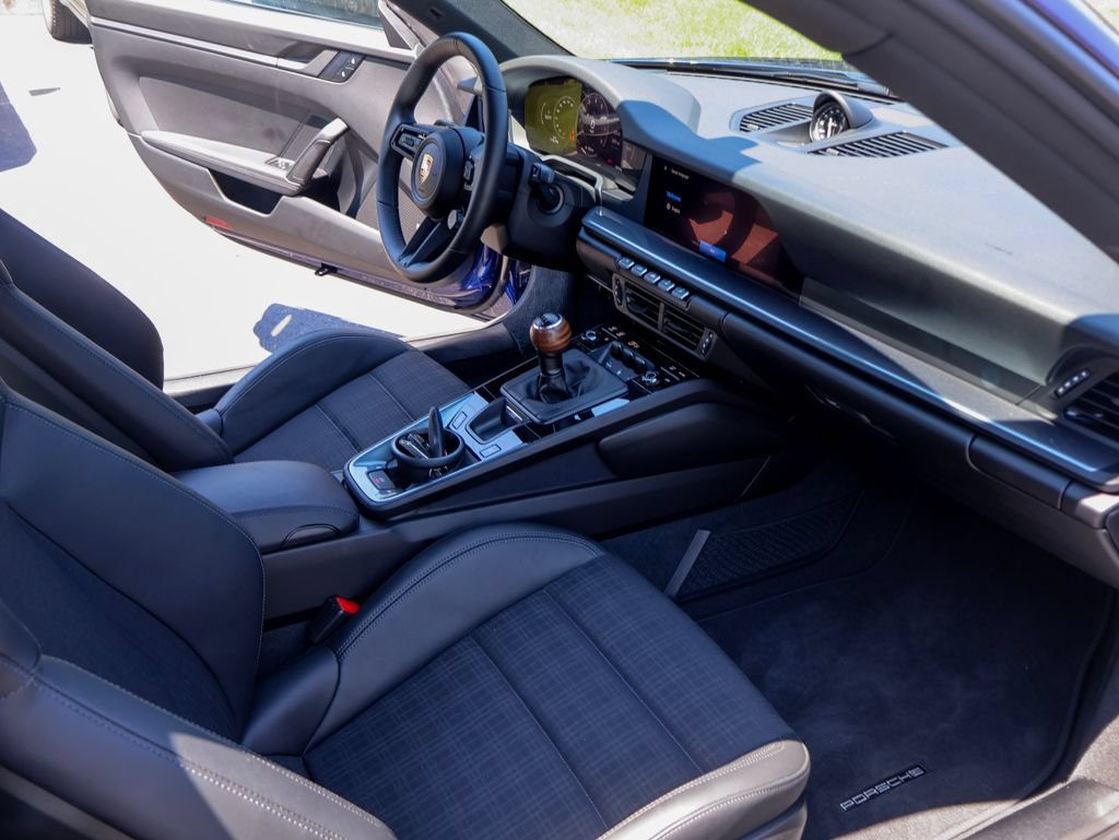 Certified 2025 Porsche 911 Carrera T RWD image 7