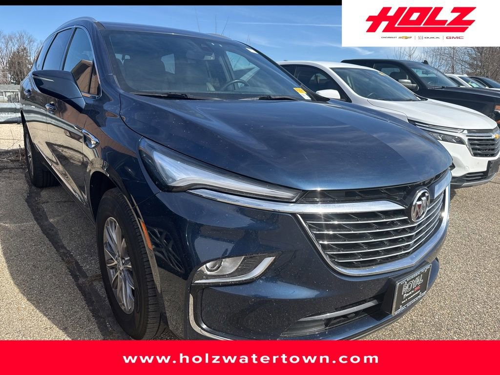 Used 2023 Buick Enclave Essence