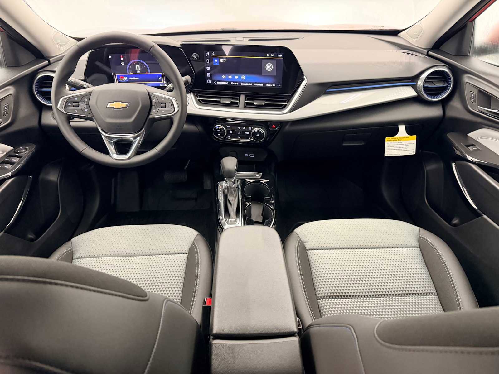 New 2026 Chevrolet Trax LT w/ Driver Confidence Package image 16