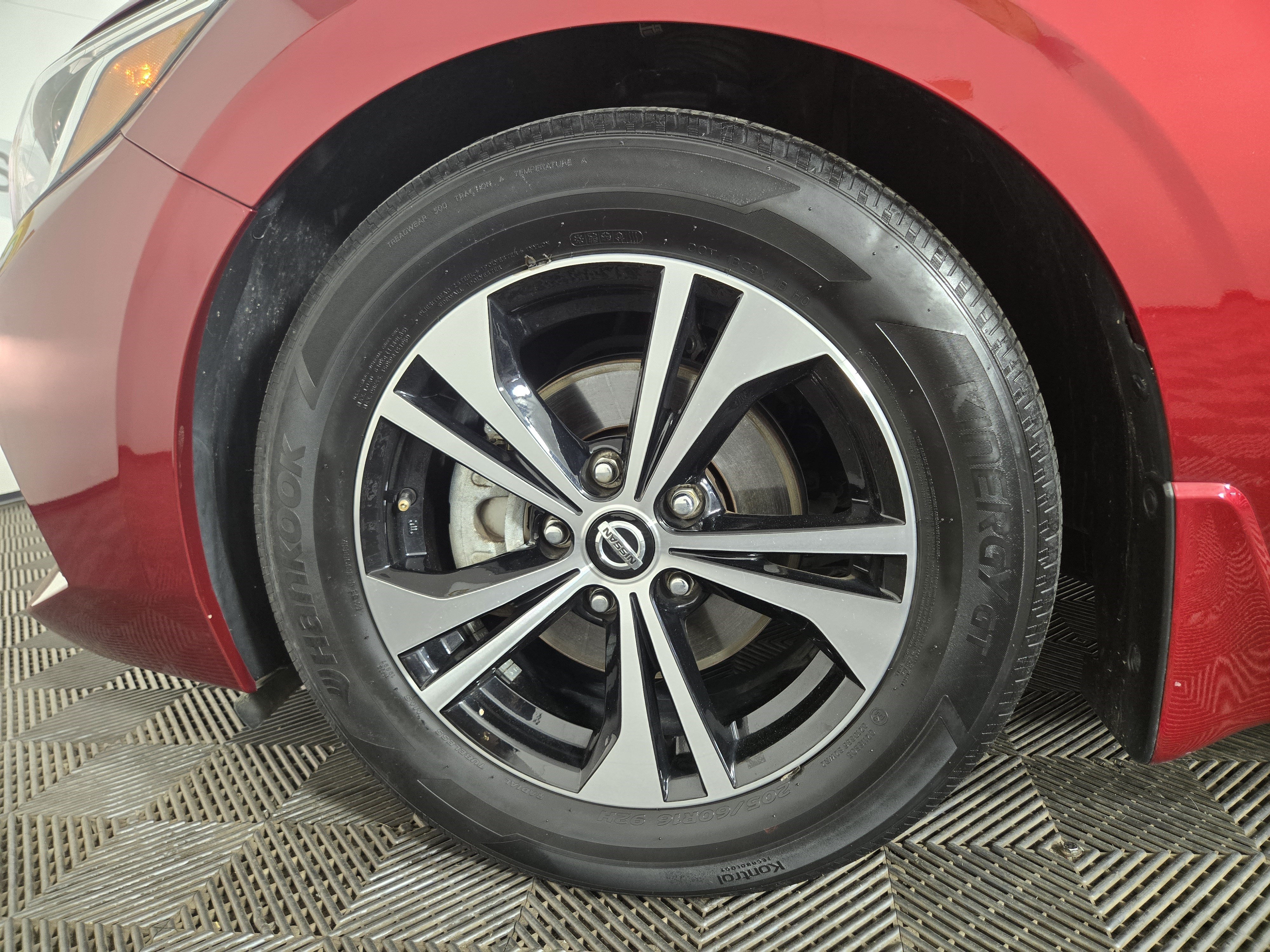 Used 2023 Nissan Sentra SV w/ Trunk Package FWD image 33