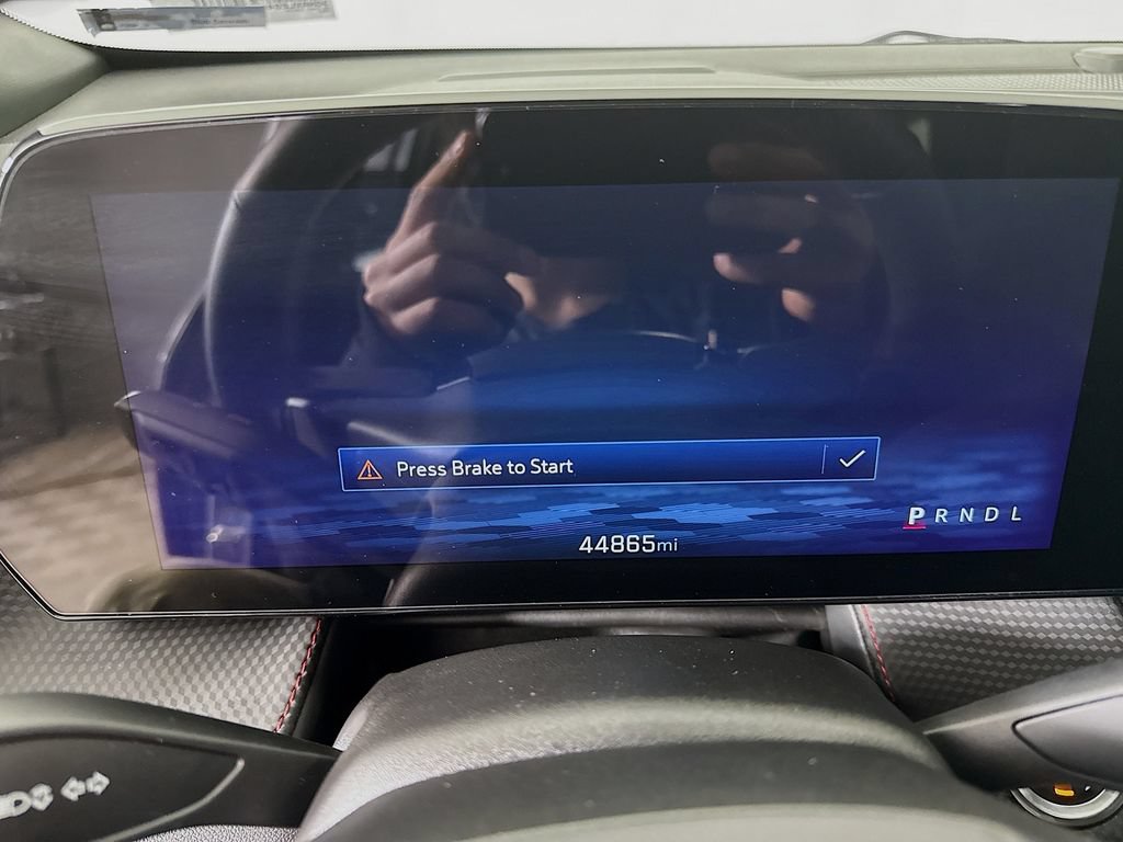 Used 2025 Chevrolet Equinox RS FWD image 14