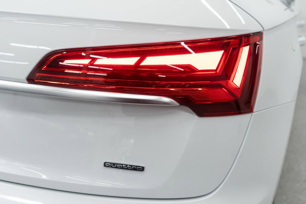 Used 2025 Audi Q5 e Premium image 45