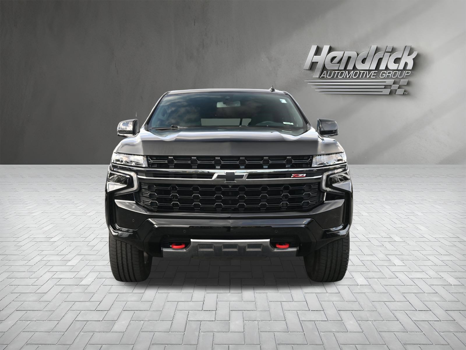 Used 2022 Chevrolet Tahoe Z71 w/ Luxury Package AWD/4WD image 3