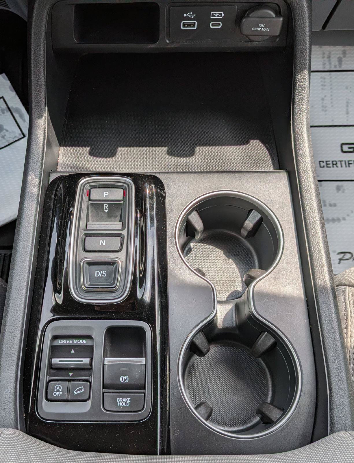 Certified 2023 Honda Pilot LX image 18