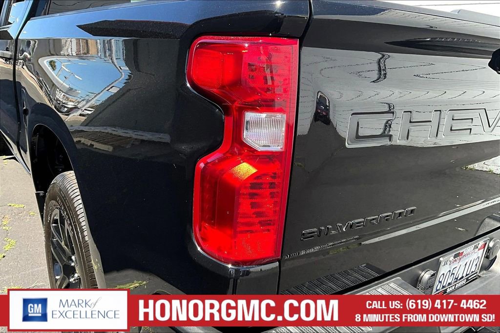 Used 2023 Chevrolet Silverado 1500 Custom w/ LPO, Dark Essentials Package RWD image 23