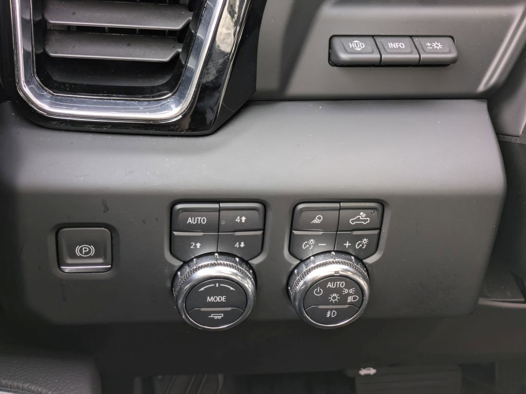 Certified 2024 GMC Sierra 1500 Denali w/ Technology Package image 17