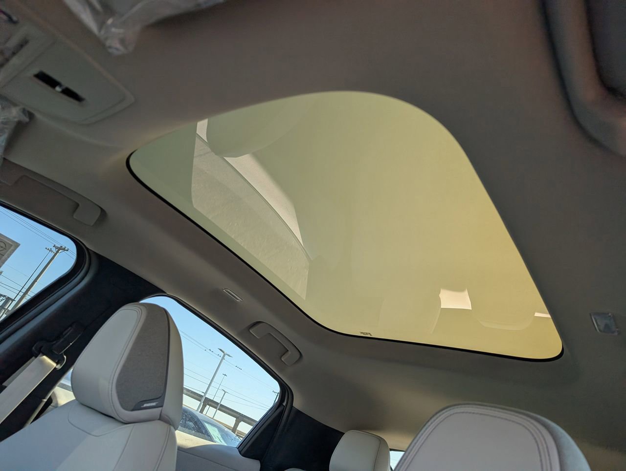 New 2026 Nissan Leaf Platinum+ image 17