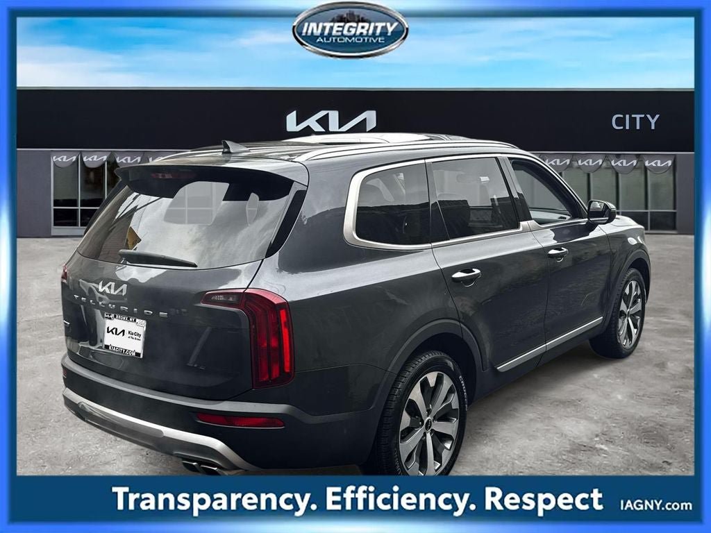 Used 2022 Kia Telluride S AWD/4WD image 6