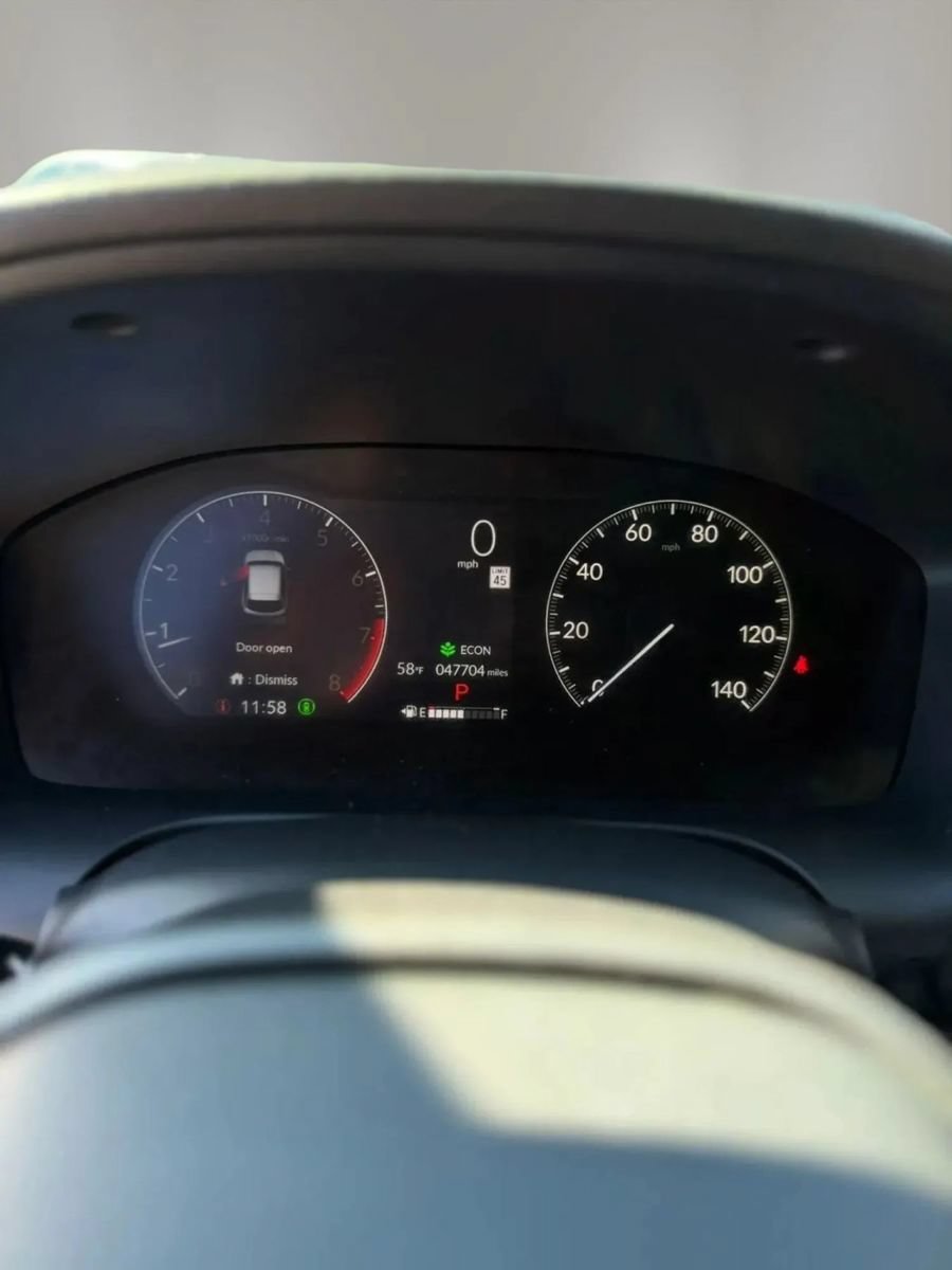 Used 2024 Honda HR-V LX image 14