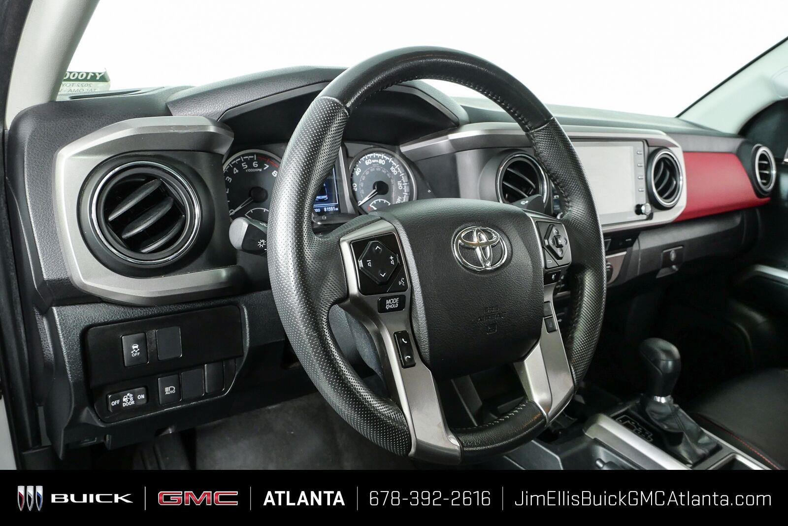 Used 2022 Toyota Tacoma SR5 w/ Technology Package RWD image 5