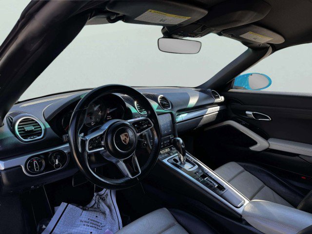 Used 2018 Porsche 718 Boxster S image 21