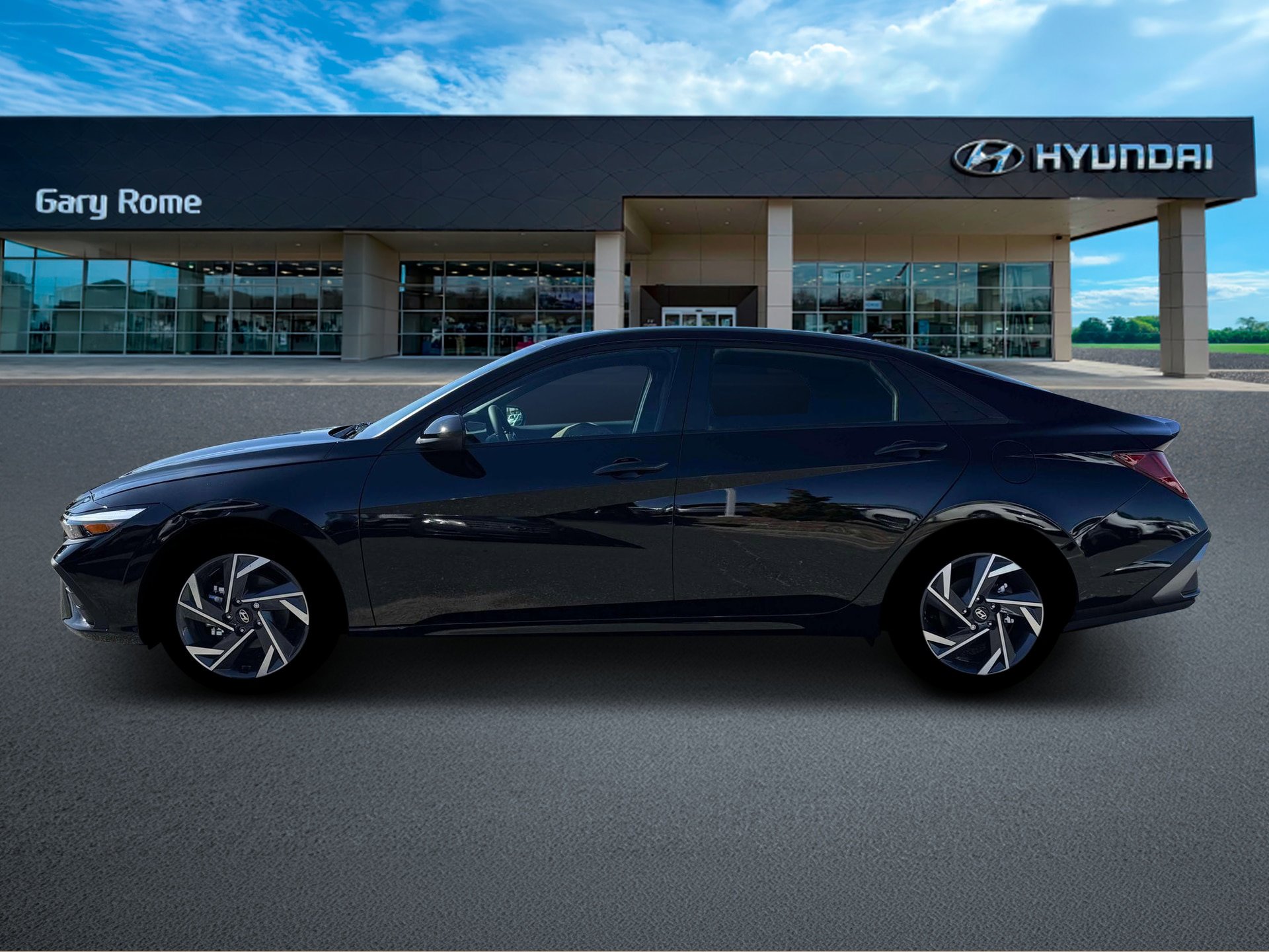 New 2025 Hyundai Elantra SEL FWD image 3