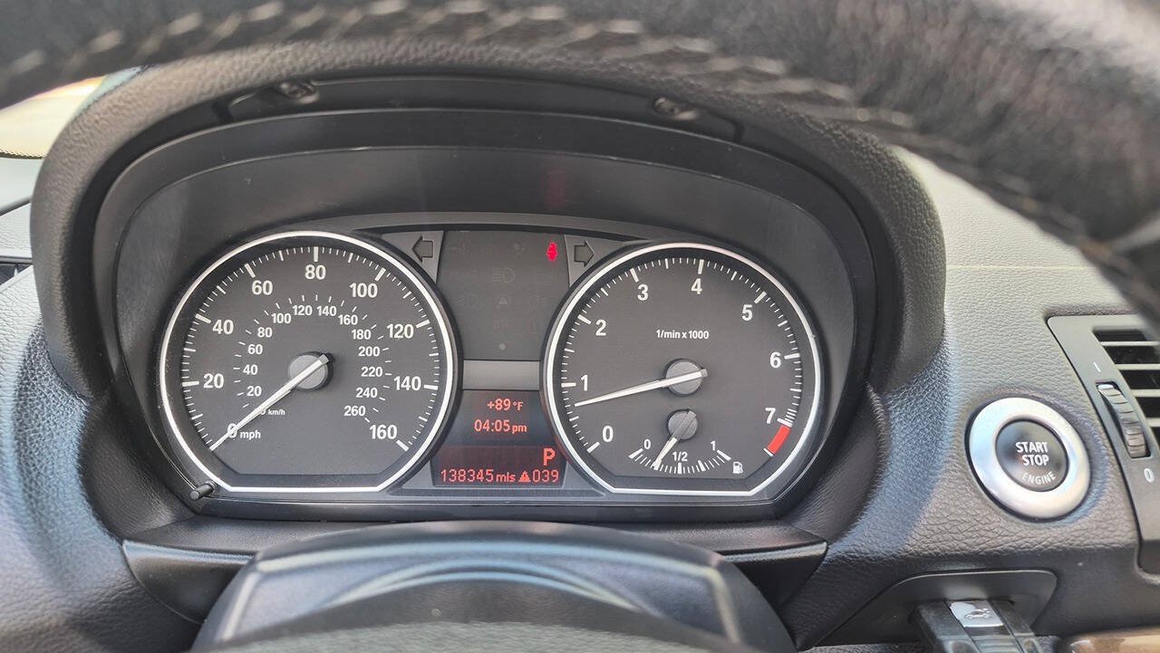 Used 2008 BMW 128i Convertible RWD image 26