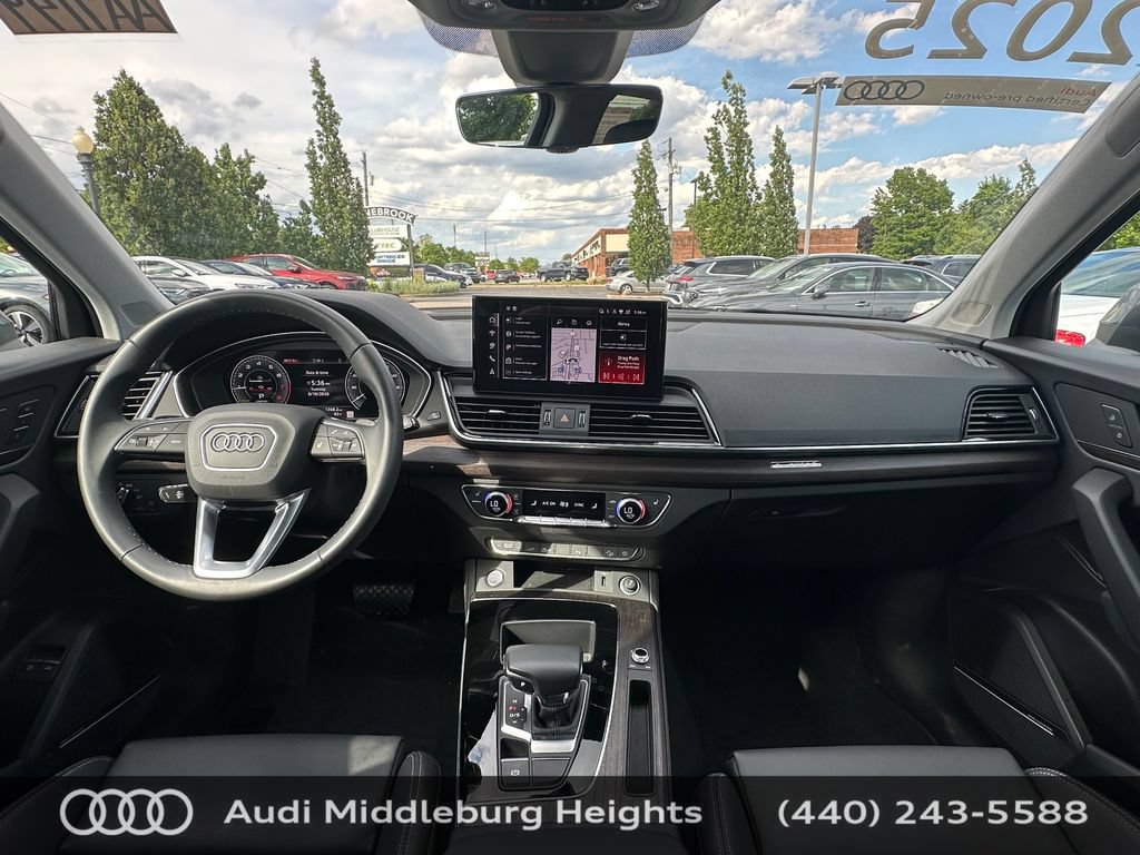 Certified 2025 Audi Q5 e Premium Plus w/ Premium Plus Package AWD/4WD image 23